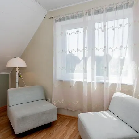 Nyaraló Lubja House *